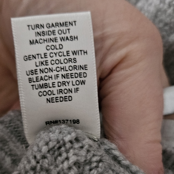 NEW! JOIE Gray Cable Knit Velvet Bow Oversized Cardigan Small. - Picture 5 of 6